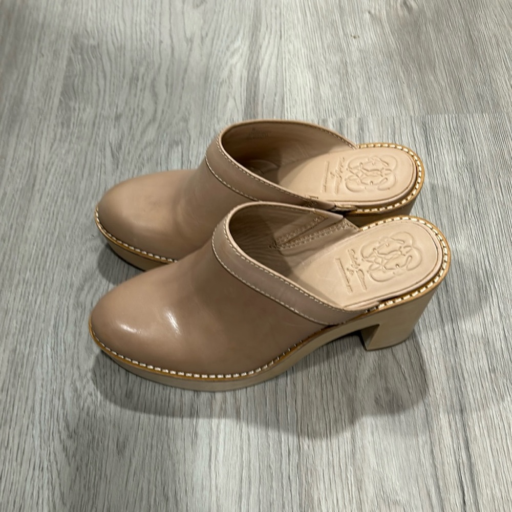 Kimberly Whitman Antonio Melani